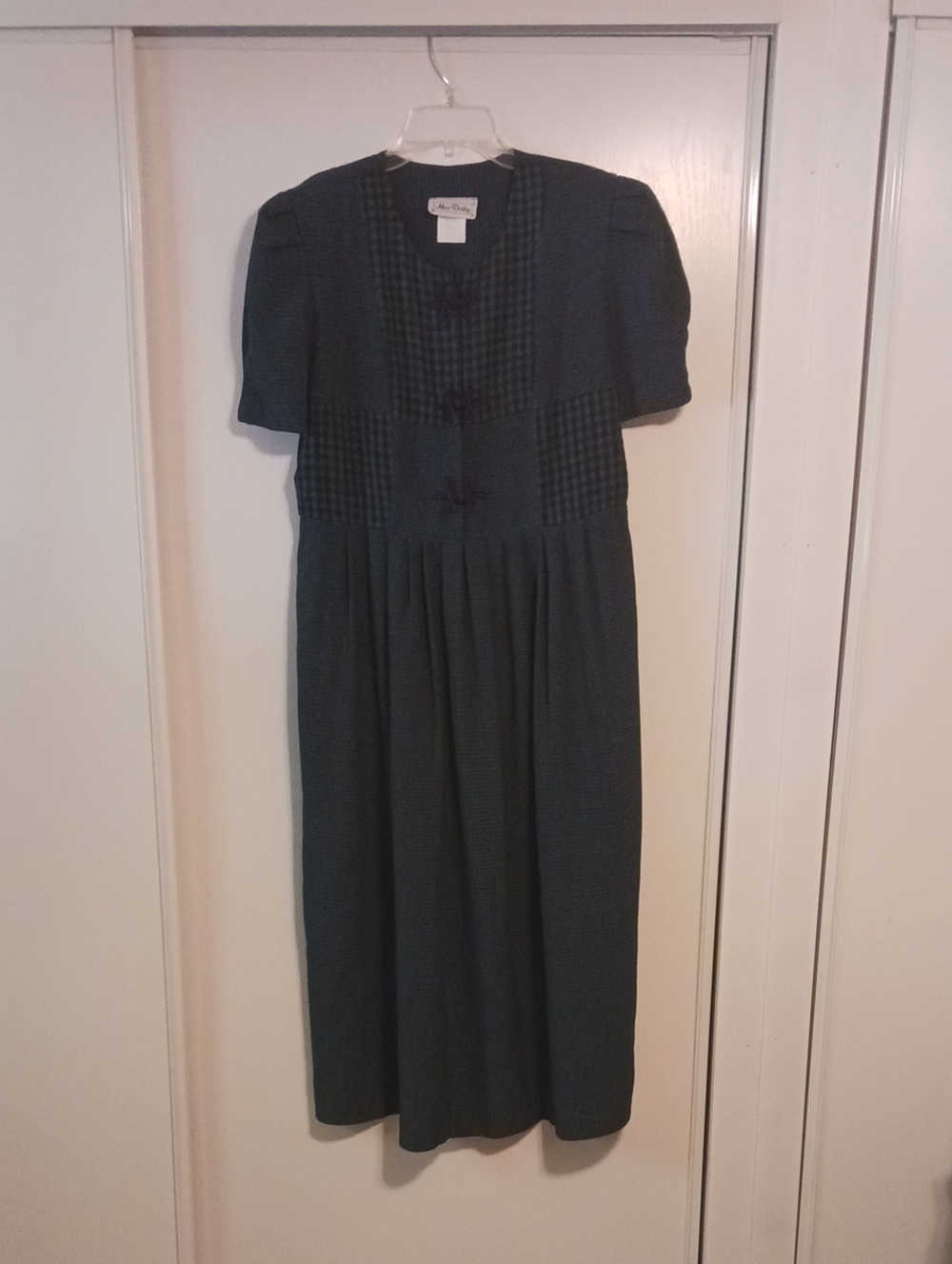 Textured Navy Midi Dress with Short Sleeves